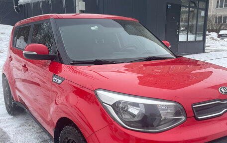 KIA Soul II рестайлинг, 2017 год, 1 400 000 рублей, 18 фотография