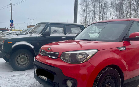 KIA Soul II рестайлинг, 2017 год, 1 400 000 рублей, 31 фотография