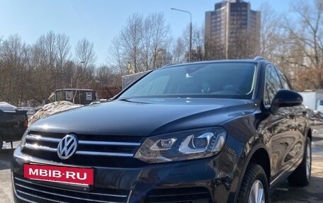Volkswagen Touareg III, 2014 год, 2 950 000 рублей, 2 фотография