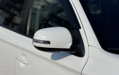 Mitsubishi Outlander III рестайлинг 3, 2019 год, 2 500 000 рублей, 9 фотография