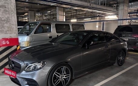 Mercedes-Benz E-Класс, 2018 год, 3 800 000 рублей, 4 фотография