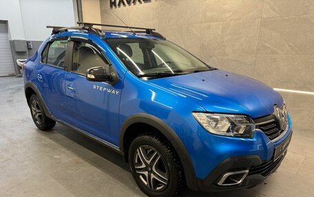 Renault Logan II, 2020 год, 1 099 000 рублей, 3 фотография