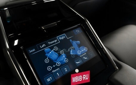 Lexus LX, 2023 год, 24 600 000 рублей, 19 фотография