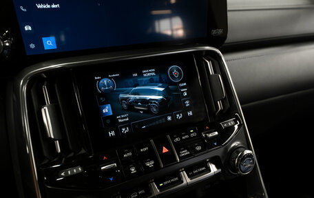 Lexus LX, 2023 год, 24 600 000 рублей, 29 фотография