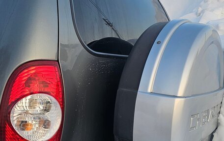 Chevrolet Niva I рестайлинг, 2017 год, 620 000 рублей, 5 фотография