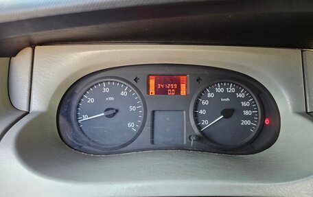 Renault Trafic, 2006 год, 1 650 000 рублей, 6 фотография