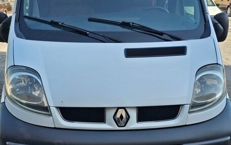 Renault Trafic, 2006 год, 1 650 000 рублей, 4 фотография