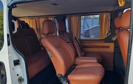 Renault Trafic, 2006 год, 1 650 000 рублей, 17 фотография