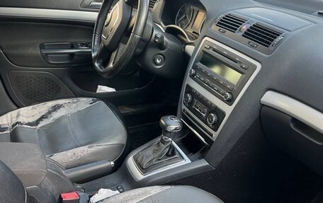 Skoda Octavia, 2011 год, 900 000 рублей, 10 фотография