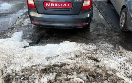 Skoda Octavia, 2011 год, 900 000 рублей, 9 фотография