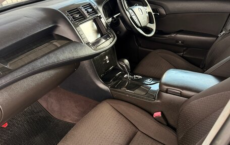 Toyota Crown, 2010 год, 1 690 000 рублей, 11 фотография