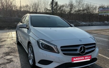 Mercedes-Benz A-Класс, 2013 год, 1 800 000 рублей, 2 фотография