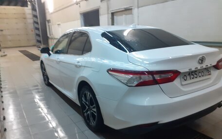 Toyota Camry, 2018 год, 2 150 000 рублей, 4 фотография