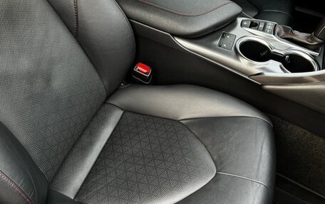 Toyota Camry, 2021 год, 3 100 000 рублей, 10 фотография