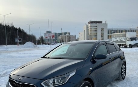 KIA cee'd III, 2018 год, 1 350 000 рублей, 2 фотография
