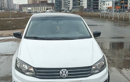 Volkswagen Polo VI (EU Market), 2018 год, 400 000 рублей, 1 фотография