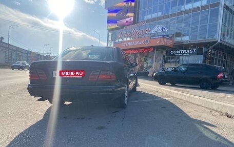 Mercedes-Benz E-Класс, 1998 год, 400 000 рублей, 6 фотография