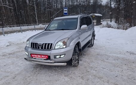 Toyota Land Cruiser Prado 120 рестайлинг, 2009 год, 1 800 000 рублей, 14 фотография
