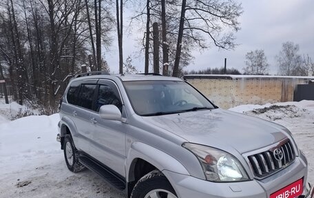 Toyota Land Cruiser Prado 120 рестайлинг, 2009 год, 1 800 000 рублей, 11 фотография