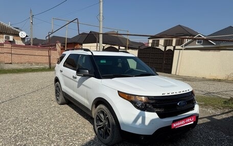 Ford Explorer VI, 2015 год, 2 099 000 рублей, 2 фотография