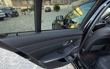 BMW 3 серия, 2019 год, 3 350 000 рублей, 11 фотография