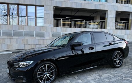 BMW 3 серия, 2019 год, 3 350 000 рублей, 20 фотография