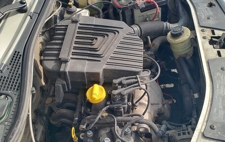 Renault Sandero I, 2013 год, 680 000 рублей, 7 фотография