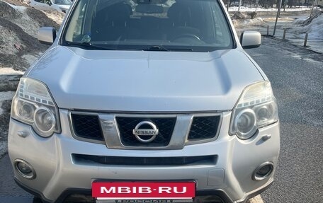 Nissan X-Trail, 2011 год, 950 000 рублей, 2 фотография
