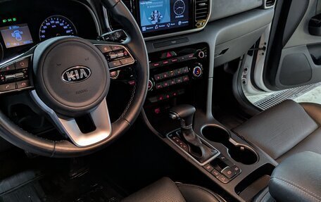 KIA Sportage IV рестайлинг, 2021 год, 3 100 000 рублей, 5 фотография