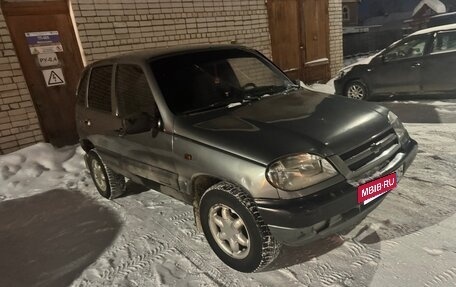 Chevrolet Niva I рестайлинг, 2005 год, 150 000 рублей, 2 фотография