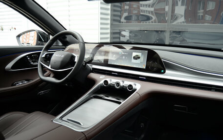 CheryExeed TXL, 2024 год, 2 990 000 рублей, 21 фотография
