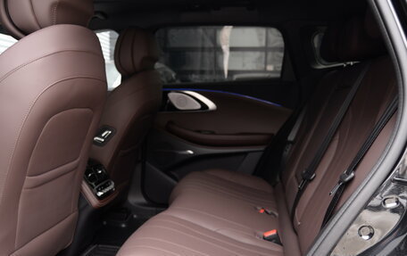 CheryExeed TXL, 2024 год, 2 990 000 рублей, 28 фотография