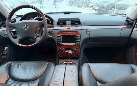 Mercedes-Benz S-Класс, 2004 год, 2 300 000 рублей, 21 фотография