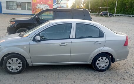 Chevrolet Aveo III, 2009 год, 611 000 рублей, 4 фотография