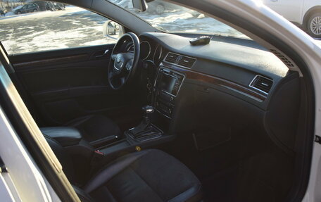 Skoda Superb III рестайлинг, 2011 год, 930 000 рублей, 13 фотография