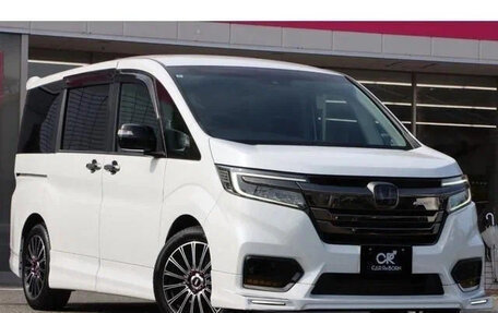 Honda Stepwgn IV, 2021 год, 1 694 027 рублей, 2 фотография