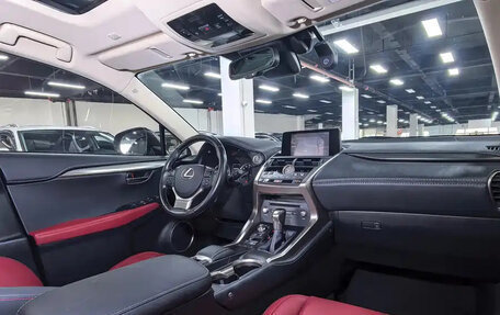 Lexus NX, 2023 год, 2 750 777 рублей, 11 фотография