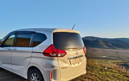 Honda Freed II, 2019 год, 1 920 000 рублей, 9 фотография