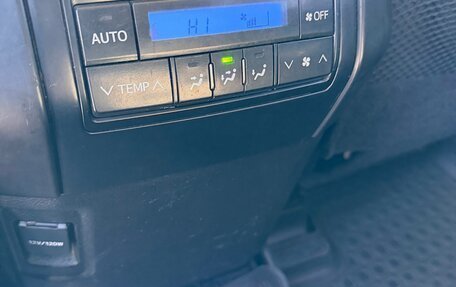 Toyota Land Cruiser Prado 150 рестайлинг 2, 2021 год, 5 300 000 рублей, 16 фотография