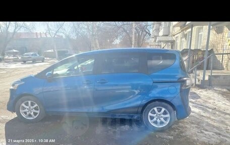 Toyota Sienta II, 2019 год, 1 400 000 рублей, 5 фотография