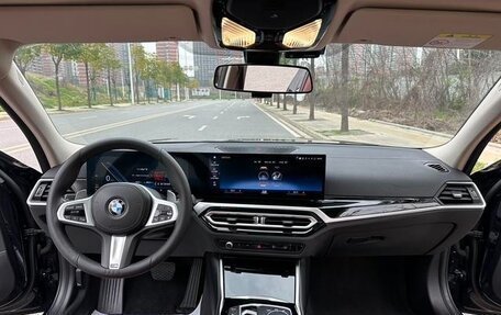 BMW 3 серия, 2023 год, 3 660 000 рублей, 8 фотография