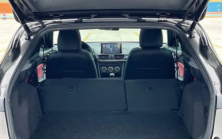 Mazda CX-4, 2023 год, 1 729 777 рублей, 25 фотография