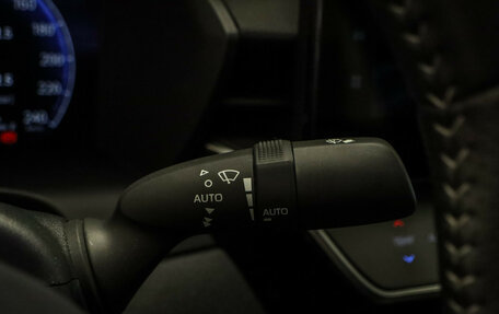 Toyota Camry, 2024 год, 3 700 000 рублей, 14 фотография