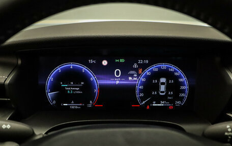 Toyota Camry, 2024 год, 3 700 000 рублей, 15 фотография