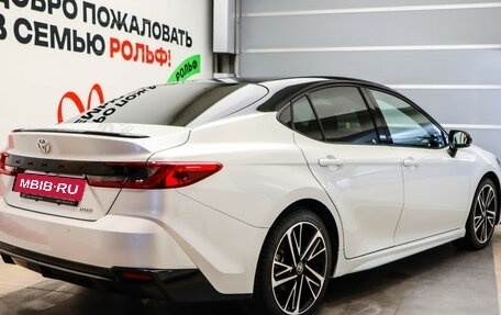 Toyota Camry, 2024 год, 3 700 000 рублей, 4 фотография