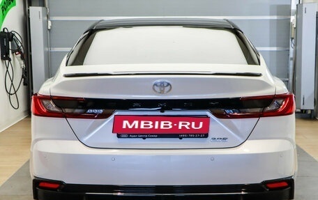 Toyota Camry, 2024 год, 3 700 000 рублей, 5 фотография