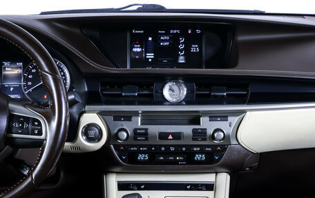 Lexus ES VII, 2016 год, 2 390 000 рублей, 14 фотография