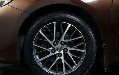 Lexus ES VII, 2016 год, 2 390 000 рублей, 27 фотография