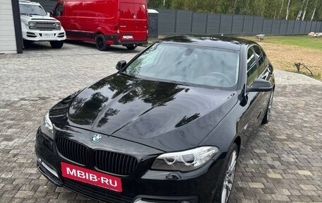 BMW 5 серия, 2015 год, 1 999 999 рублей, 10 фотография