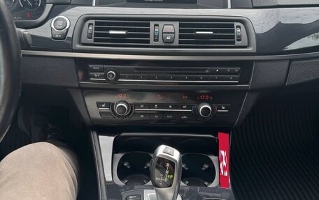 BMW 5 серия, 2015 год, 1 999 999 рублей, 26 фотография